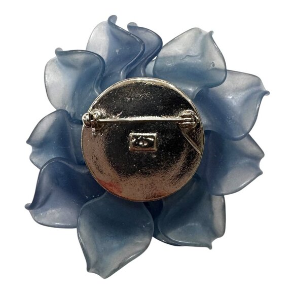 Lg Vtg Frosted Blue Soft Molded Plastic and Rhinestone Flower Brooch Silver Tone - Picture 2 of 5